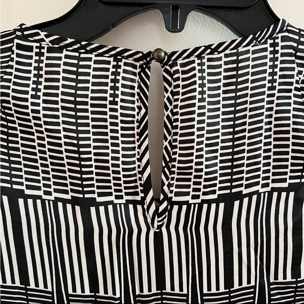 Moschino 100% Silk Dress - Picture 12 of 14